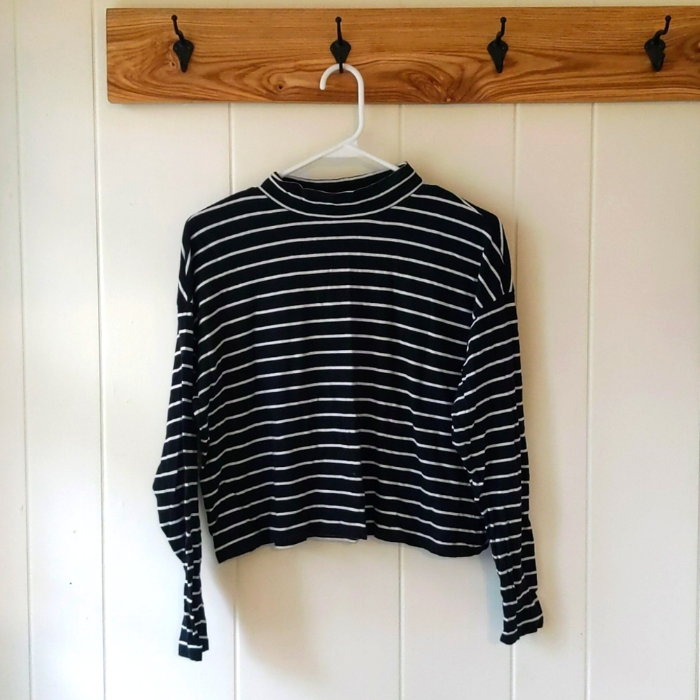Everlane square mockneck tee